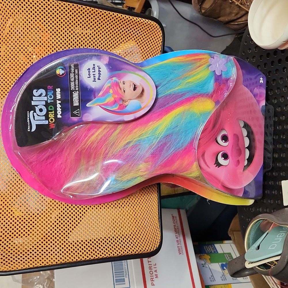 Trolls World Tour Poppy Wig New in Package